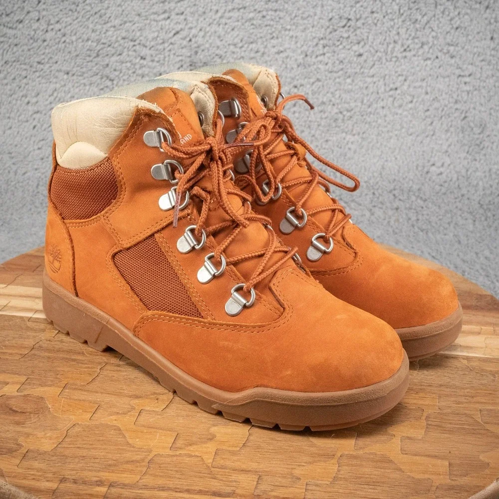 Timberland‎ Junior Field Boots Boys Size 4.5 *READ*